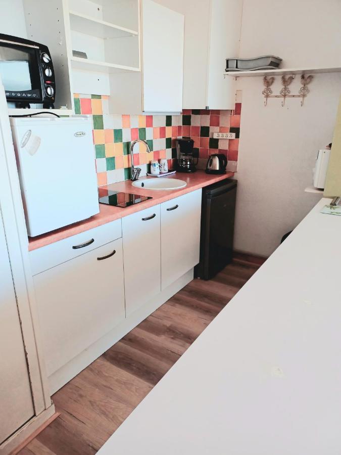 Appartement Face à la mer, vue panoramique, wifi à Port-la-Nouvelle Extérieur photo